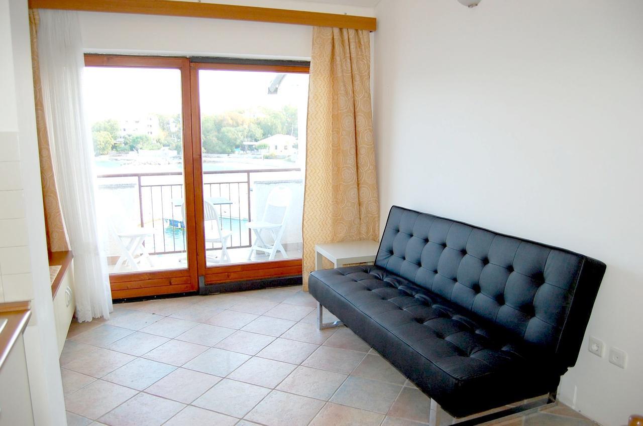 Apartments Myadria Малинська Екстер'єр фото