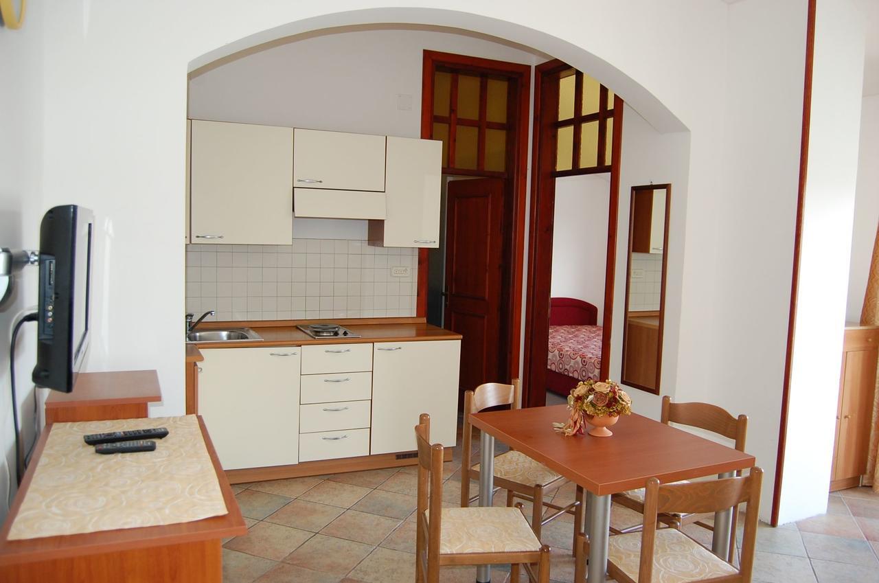 Apartments Myadria Малинська Екстер'єр фото