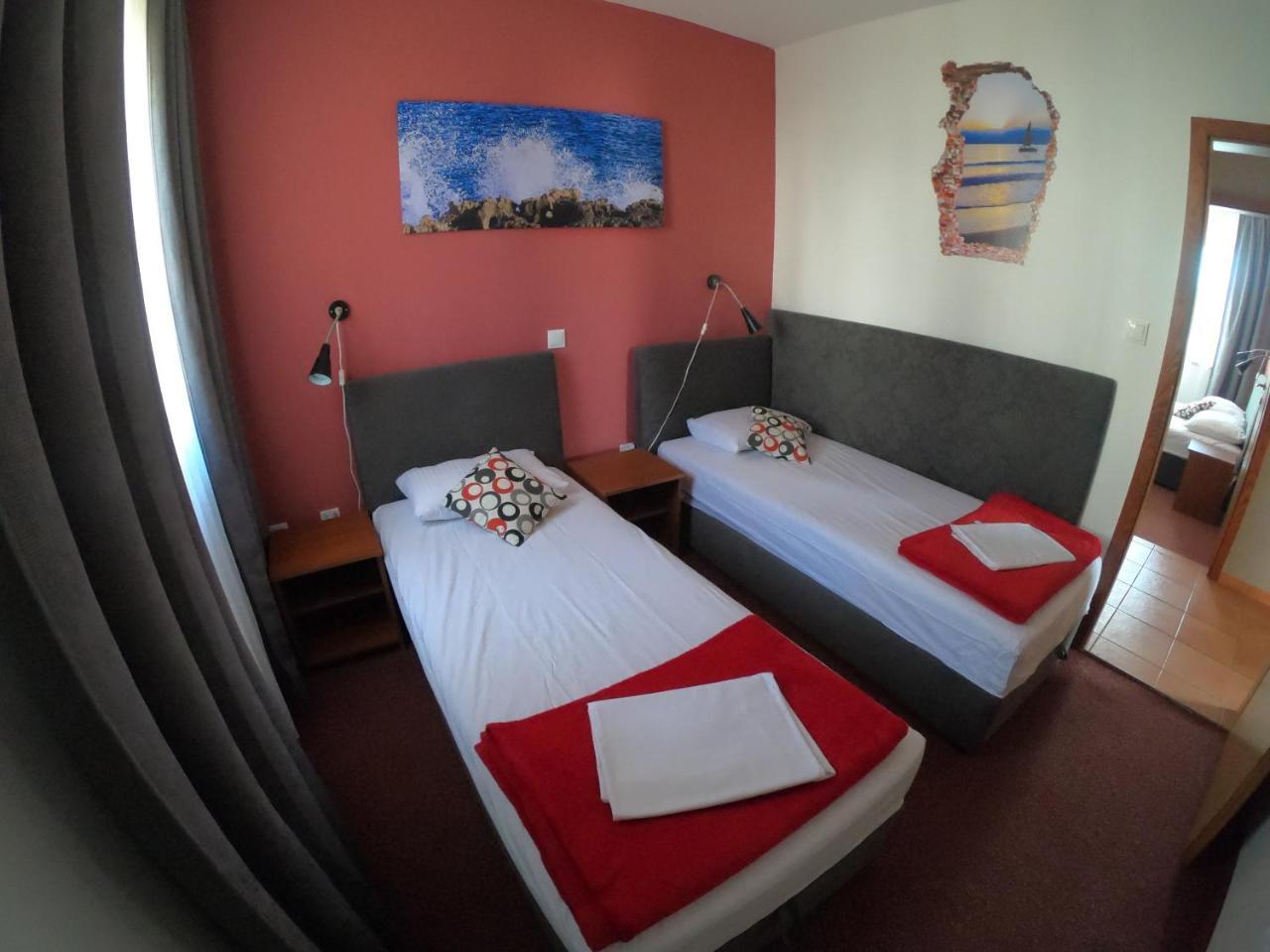 Apartments Myadria Малинська Екстер'єр фото